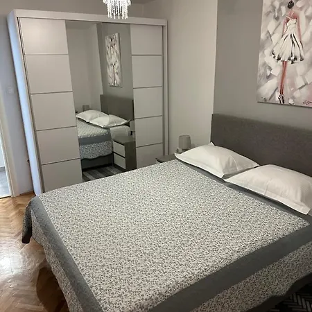 Vesna Apartament *